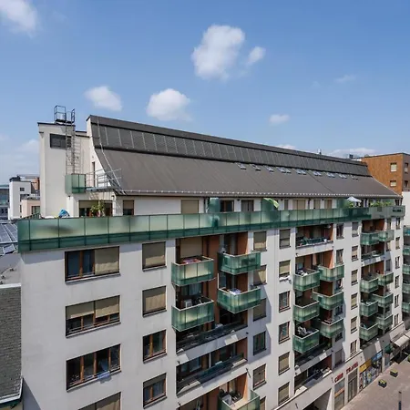 Large Terrace - Panoramic View - New Budapest